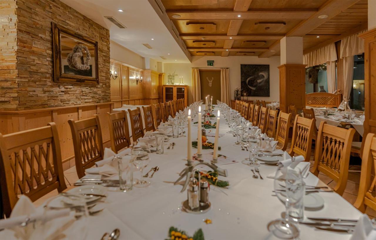 Hotel Central Seefeld in Tirol Exterior photo